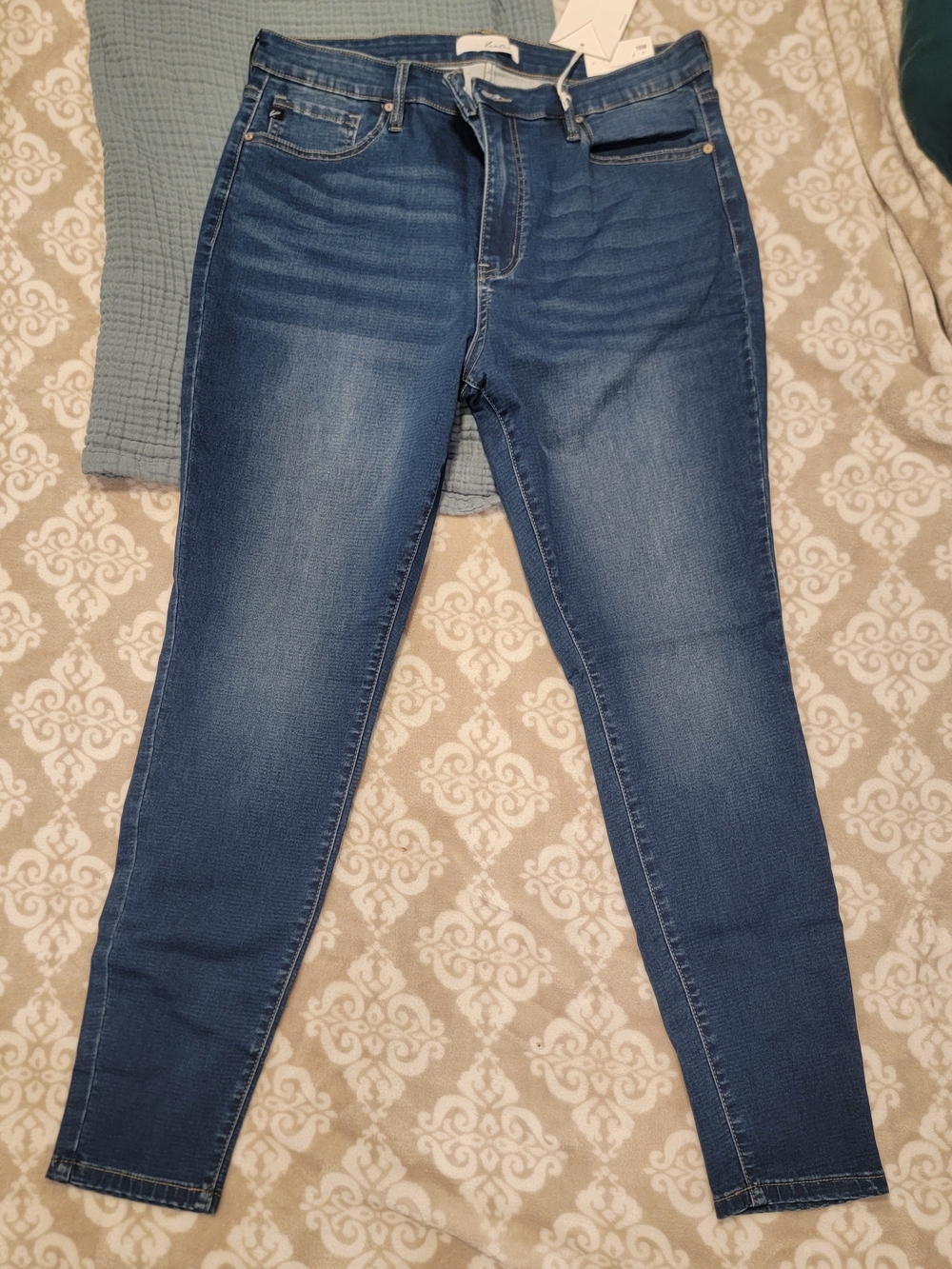 Slim-Fit Women's Stretch Skinny Jeans - Blue